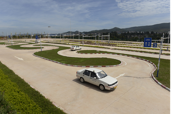 做到兩點(diǎn)，輕松考試，順利拿證