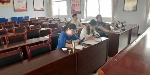 隴運集團公司召開掃黑除惡專項斗爭專題會議